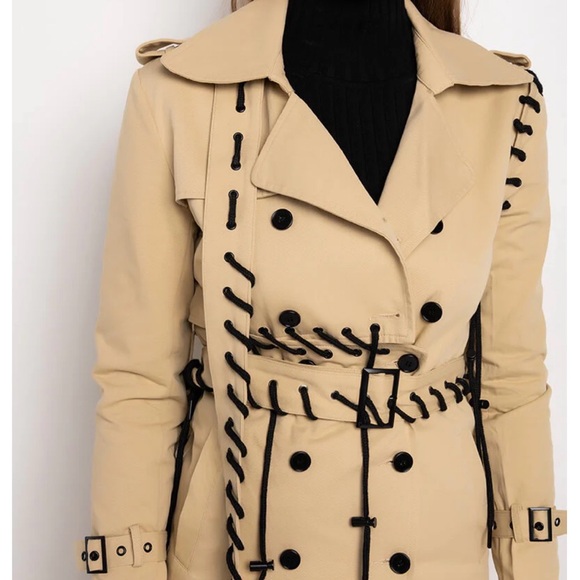 AKIRA - SUPERMODEL LACE UP TRENCH COAT - Picture 7 of 9